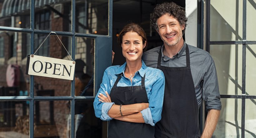 Couple opening cafe article image content