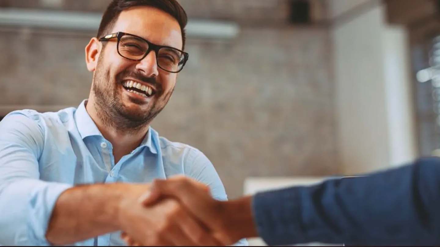Why international money transfers should be your next savvy business move content