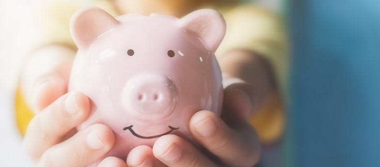 Piggy bank article image content