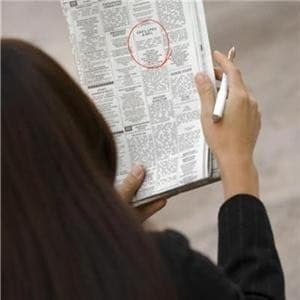 Interest rates 'prompting Aussies to hunt for new jobs'