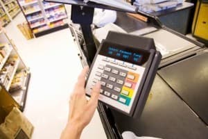 Aussie consumers 'growing more cautious'
