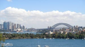 Commonwealth bank to match competitors' interest rates on home loans