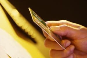 Aussies more confident using credit cards, figures suggest