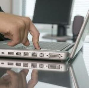 Aussies 'are forking out huge sums for technology'