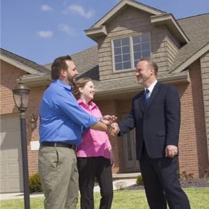 First-time buyers 'are playing the waiting game'
