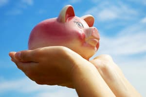 Saving listed as top priority for Aussies