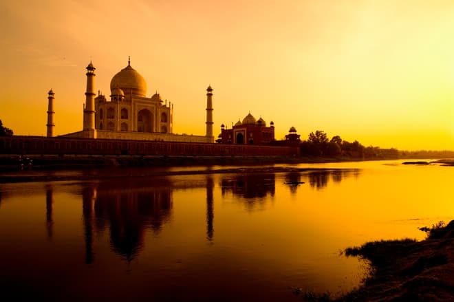 Taj mahal small content
