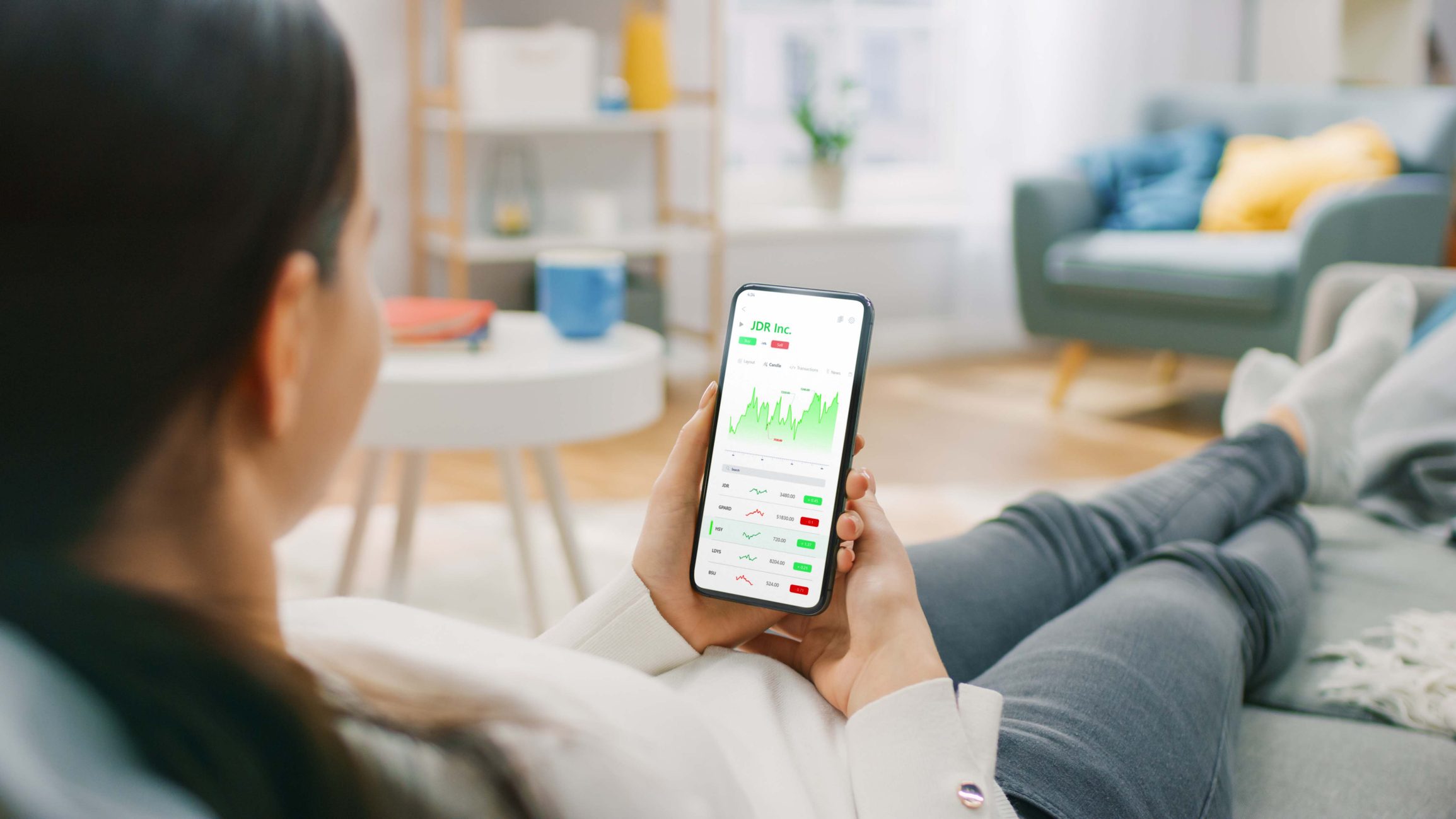 Aussies turning to digital trading platforms as tech drives investment shift – find top performers