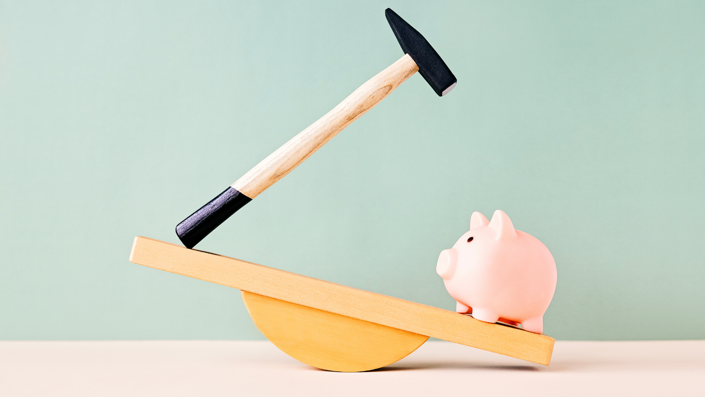 Mozo Money Moves: Big Banks cut ahead of the RBA, term deposit rates slip into the 3s and home loan competition heats up